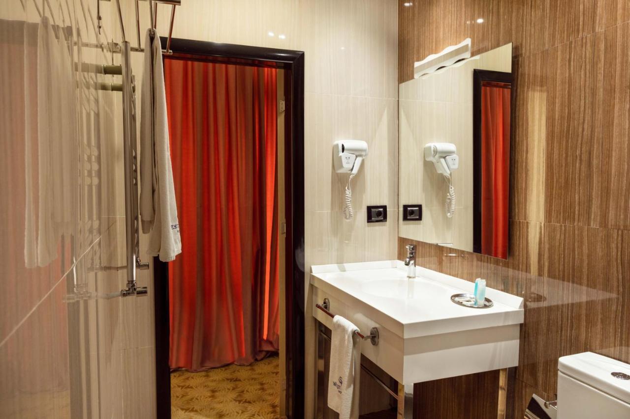 West Shine Hotel Baku