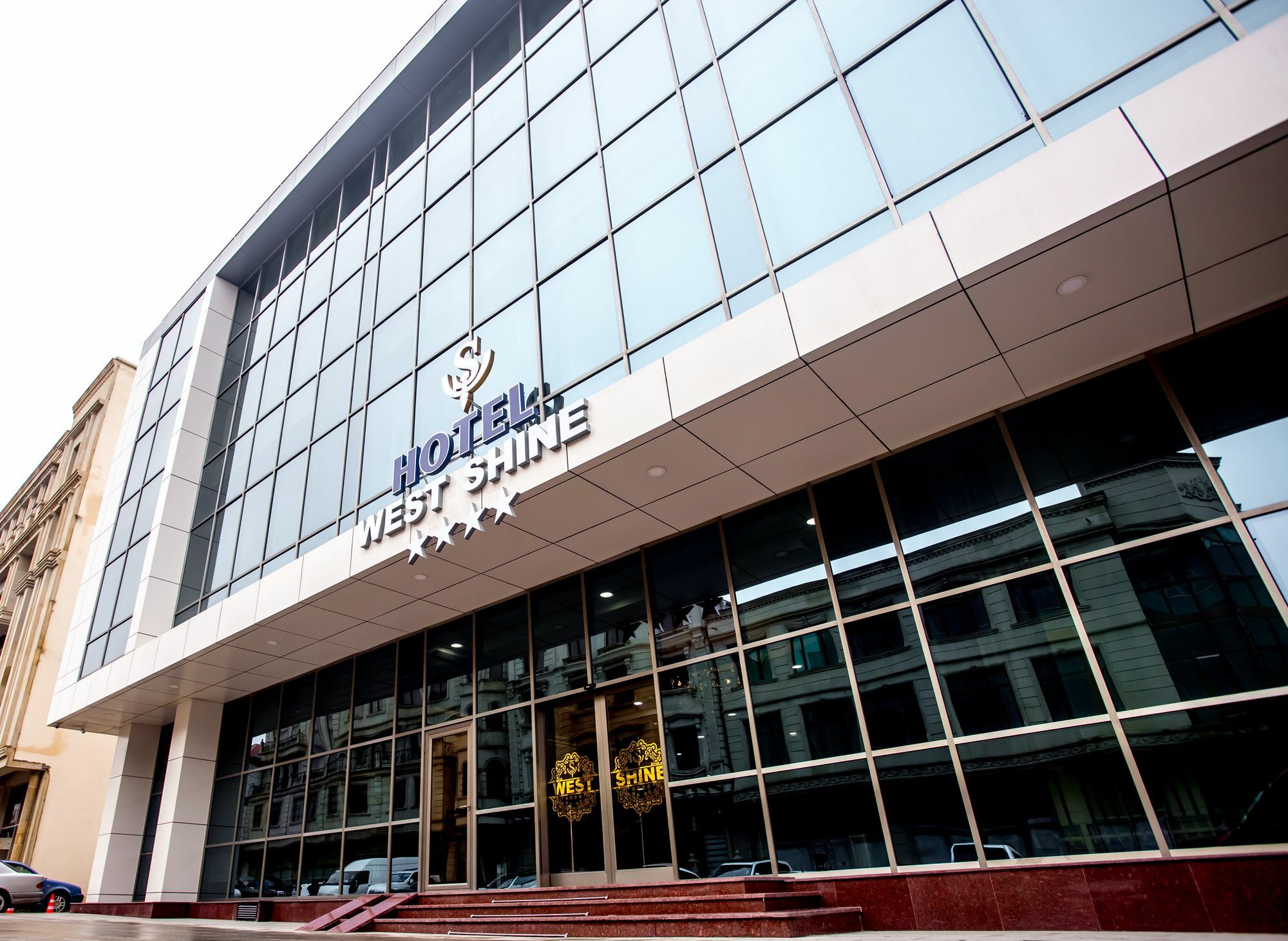 West Shine Hotel